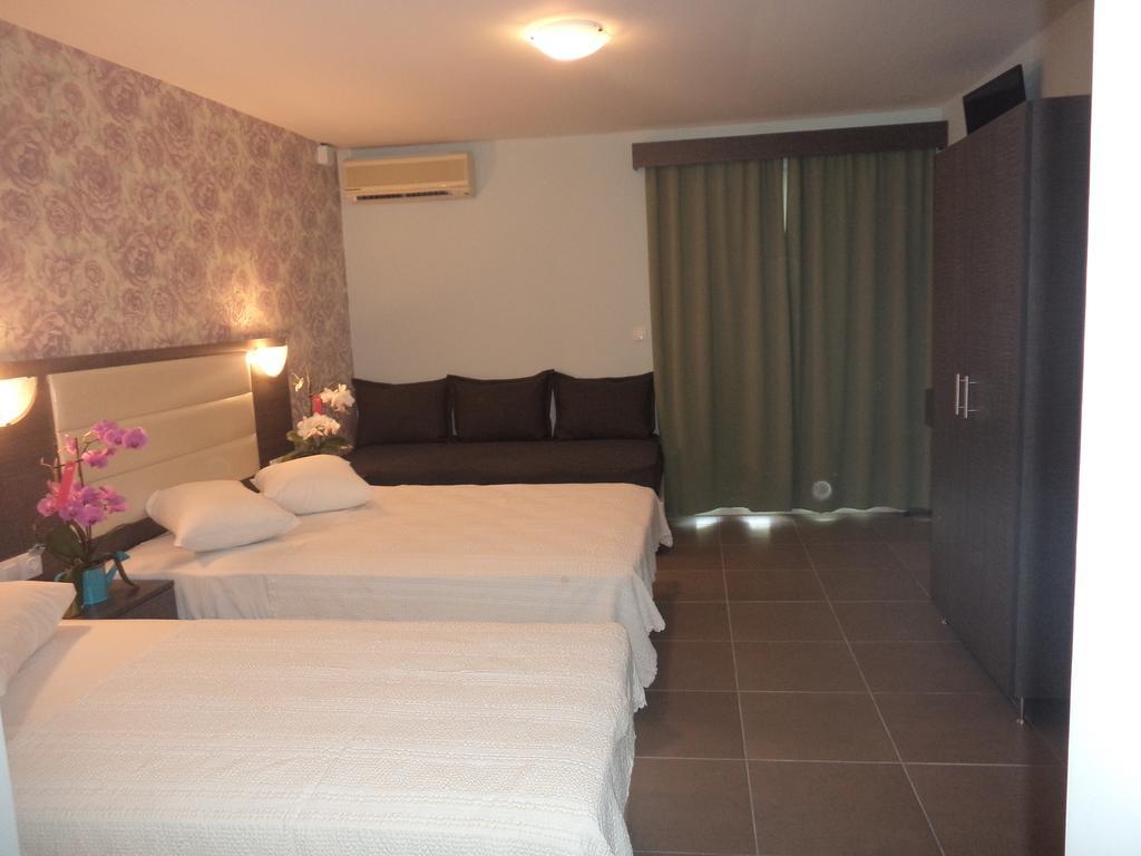 Hotel Dioni Paralia Katerinis Exterior photo
