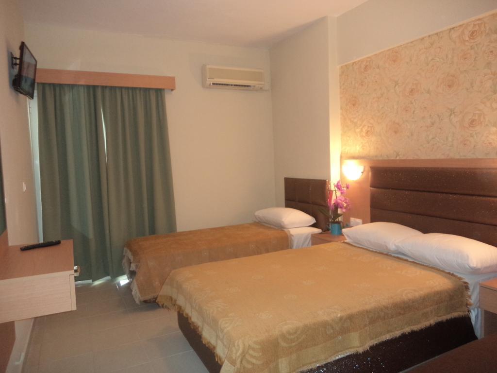Hotel Dioni Paralia Katerinis Exterior photo