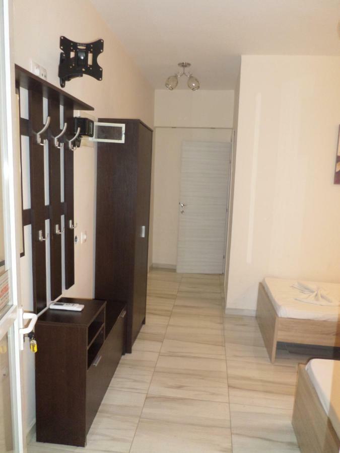 Hotel Dioni Paralia Katerinis Exterior photo